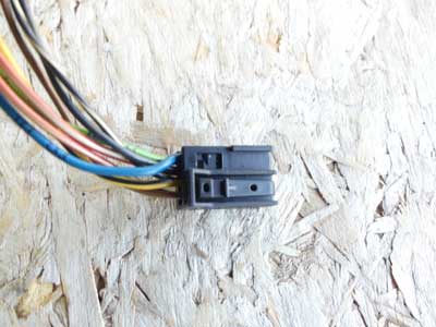 Mercedes Black 8 Pin 8 Wire Connector A00154510733